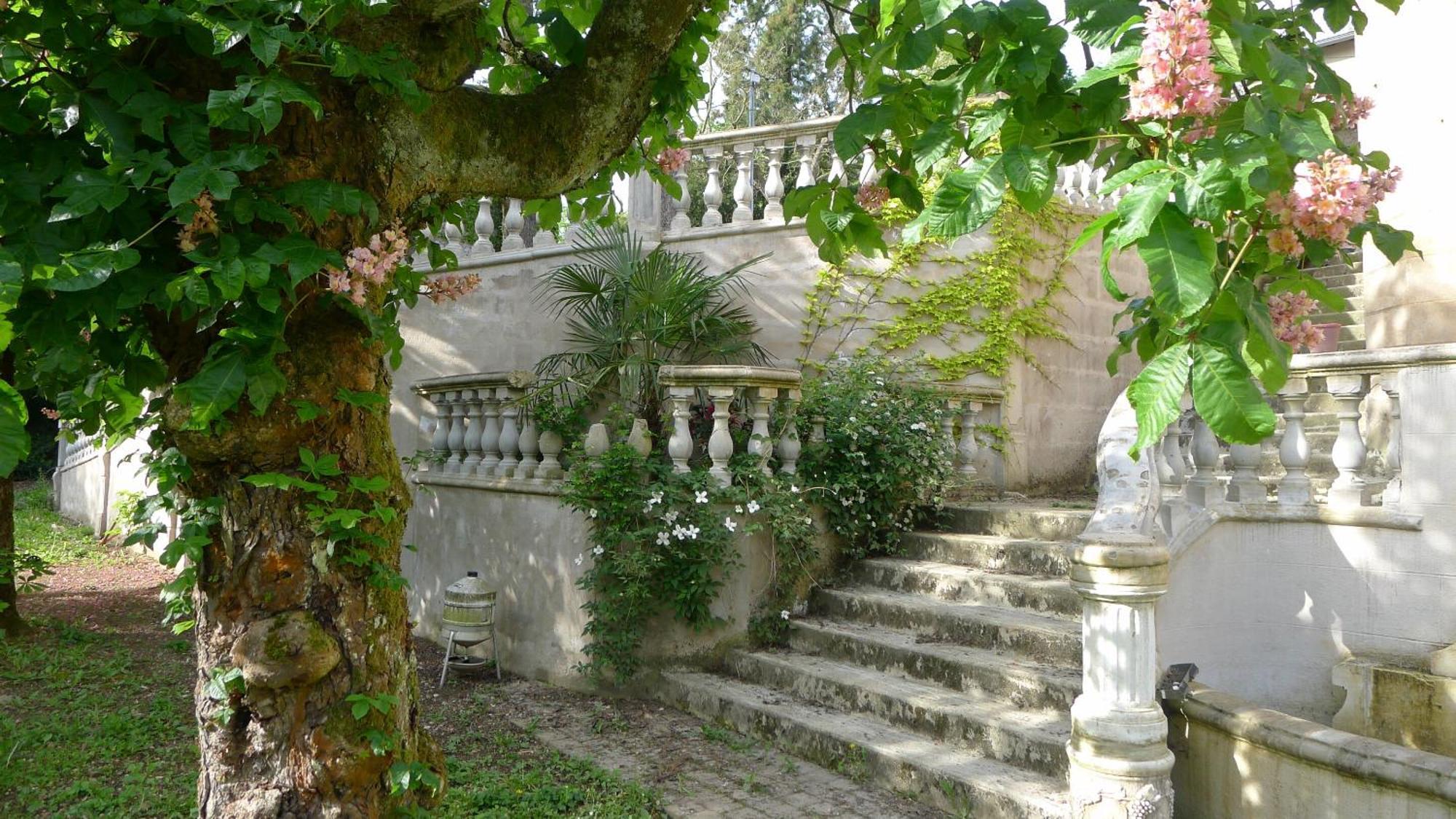 Вилла Le Manoir Тарар Экстерьер фото